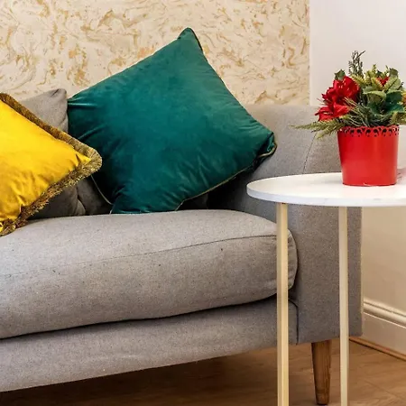 Niru Experience Urban Escape Retreat Apartment London Exterior photo
