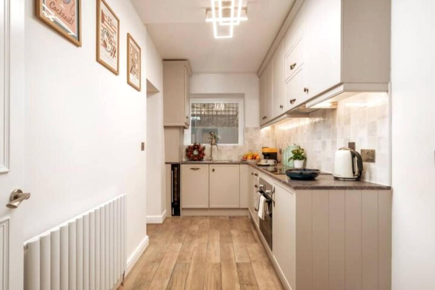 Apartment Niru Experience Urban Escape Retreat